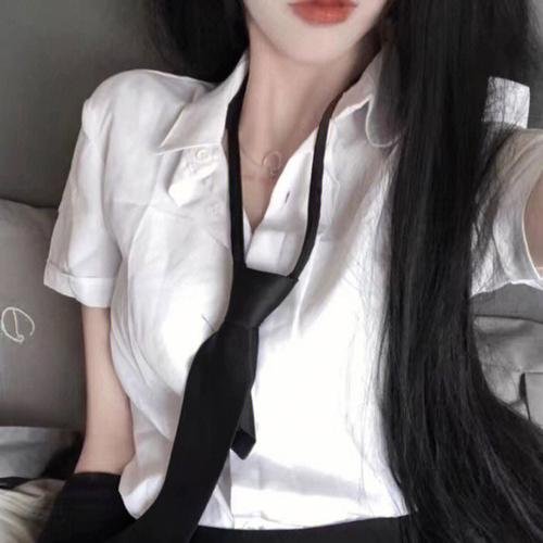 楼上春色